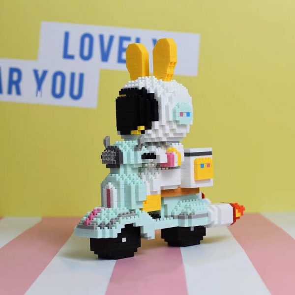 HC 6002 Space Rabbit Astronaut Express Motorcycle Car Animal Model Mini Diamond Blocks Bricks Building Toy 5 - LOZ™ MINI BLOCKS
