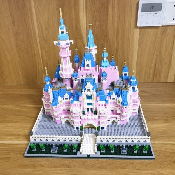 Lezi 8025 World Architecture Pink Dream Garden Castle Amusement Park Mini Diamond Blocks Bricks Building Toy 2 - LOZ™ MINI BLOCKS