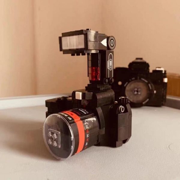 Lin 00845 Black Retro Flash Light SLR Camera Machine 3D Model DIY Small Mini Blocks Bricks 1 - LOZ™ MINI BLOCKS