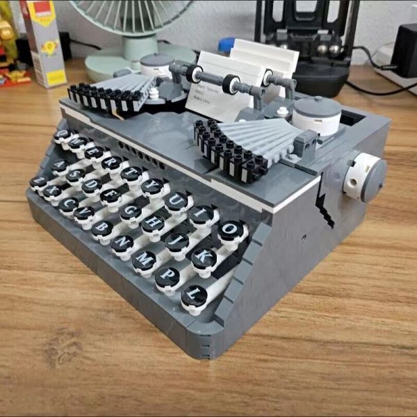 Lin 00940 Classic Retro Typewriter Keyboard Model Movable Science Collection Mini Blocks Bricks Building Toy for 1 - LOZ™ MINI BLOCKS