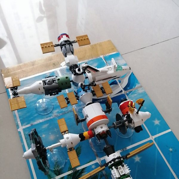 Sluban B0731 Space Adventure International Space Station Base Satellites DIY Mini Blocks Bricks Building Toy for 2 - LOZ™ MINI BLOCKS