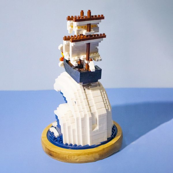 WS 2656 Thousand Sunny Pirate Ship Boat Sea Wave 3D Model DIY Mini Diamond Blocks Bricks 1 - LOZ™ MINI BLOCKS