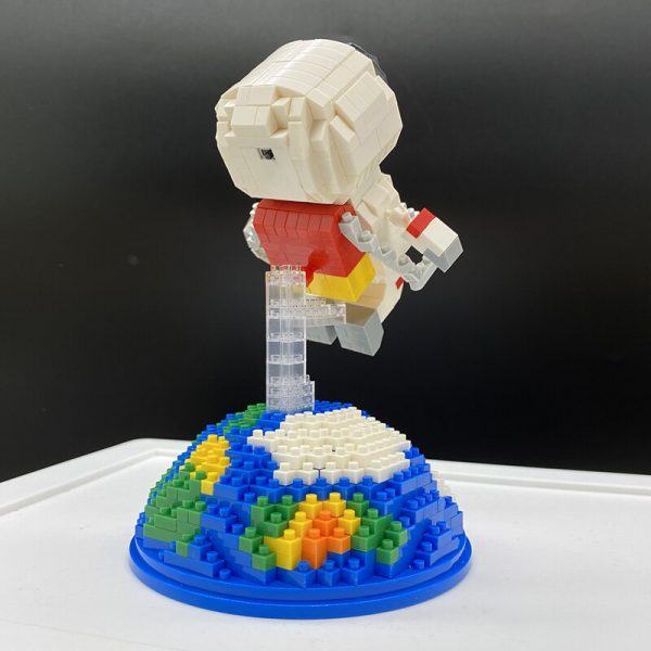 WS 2683 Space Astronaut Fly Spaceman Earth 3D Model 617pcs DIY Mini Diamond Blocks Bricks Building 5 - LOZ™ MINI BLOCKS