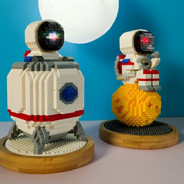 WS Space Astronaut Fly Spaceman Earth Moon Rocket Thinker 3D Model Mini Diamond Blocks Bricks Building 3 - LOZ™ MINI BLOCKS